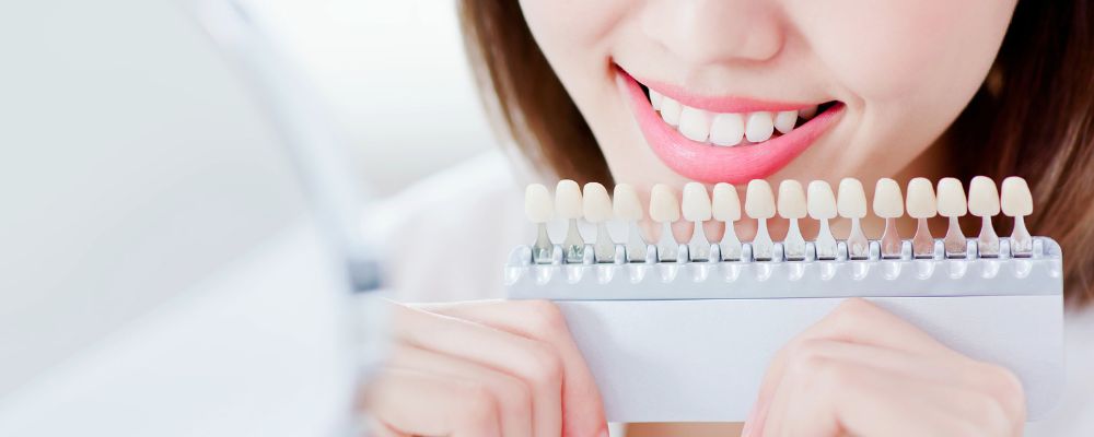 Teeth whitening Scale
