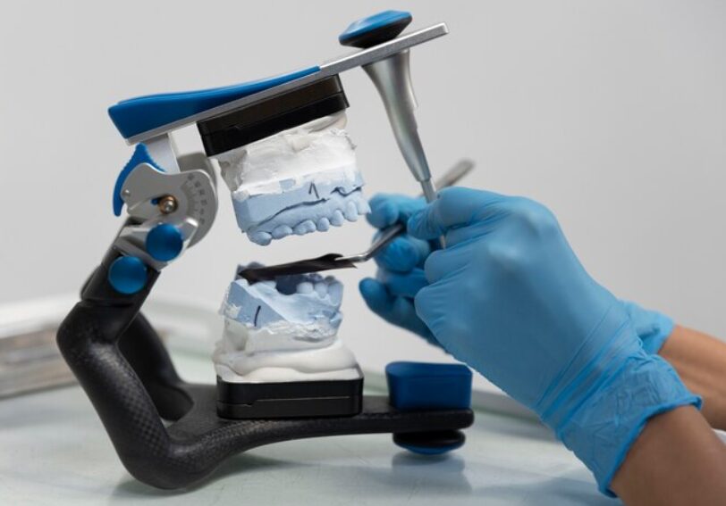 Best Microscopic Root Canal Treatment in Dilshad Garden