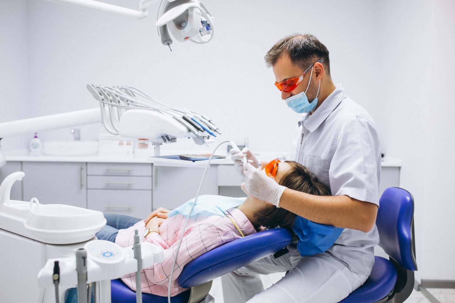 Best Dentist Clinic in Delhi
