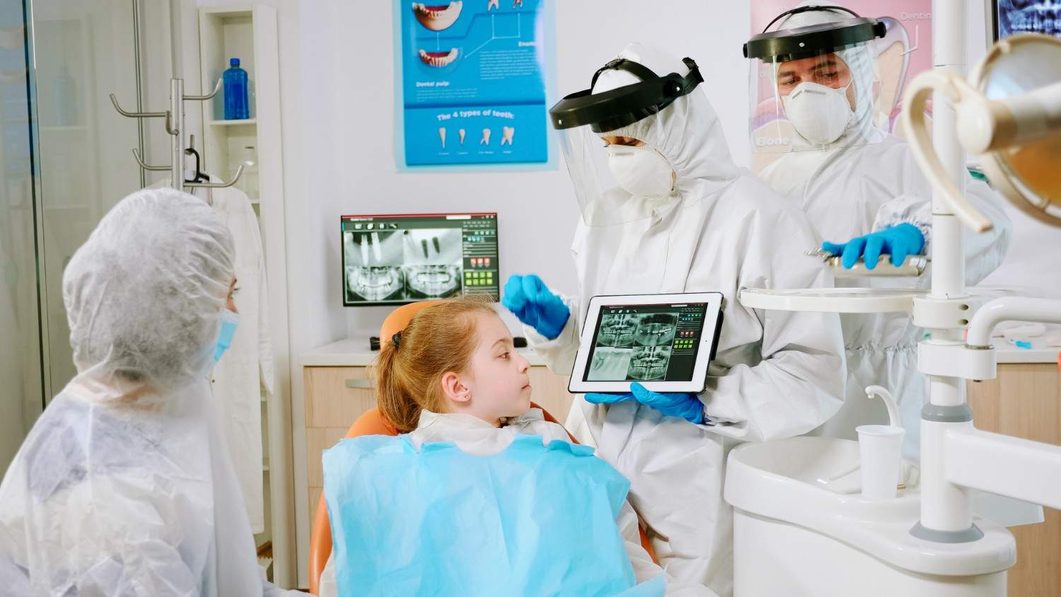 Best Biomimetic Dentist in Jhilmil