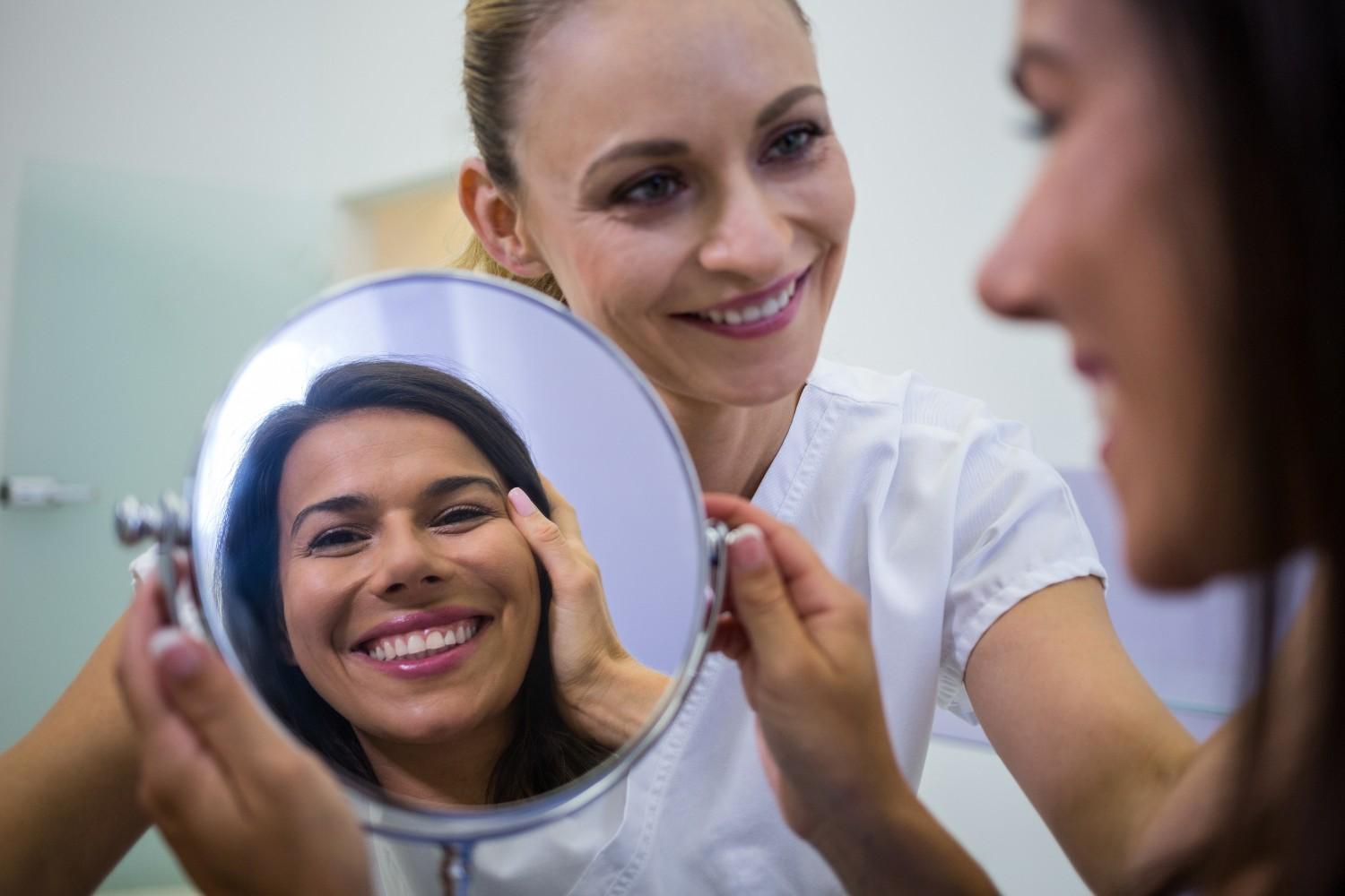 Best Smile Makeover Doctor in Delhi