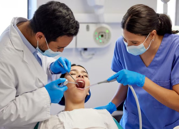 Best Dental Clinic in East Delhi