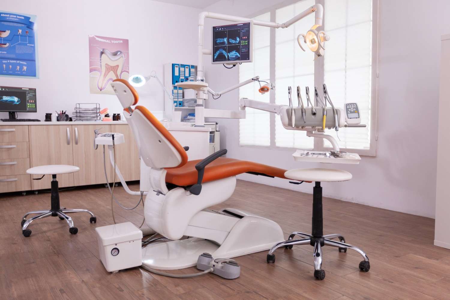 Dental Clinic in Navin Shahdara